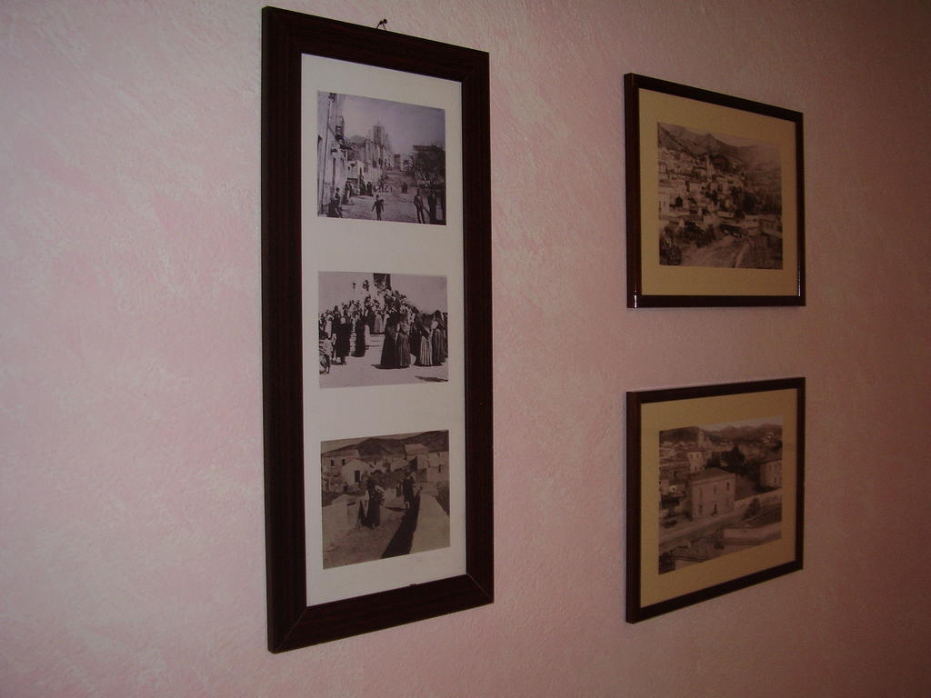 S'Attobiu Guest Rooms تويلادا الغرفة الصورة